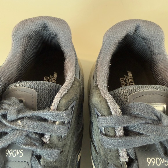 New Balance 990v5 Womens 8.5 8 1/2 B Sneaker Blue USA Made Mesh Suede Dad Shoes - Picture 13 of 16